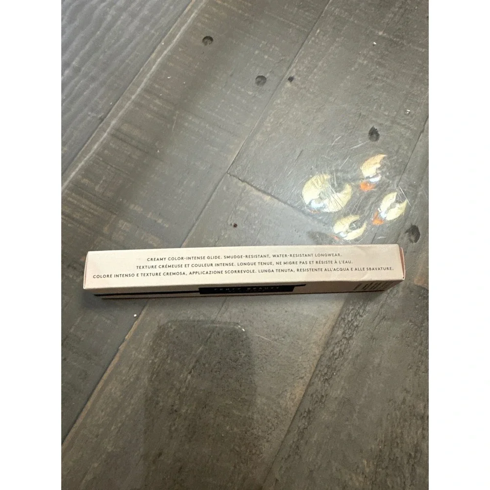 Fenty Beauty Flypencil Longwear Pencil Eyeliner Cuz‎ I'm Black Matte 0.3g NIB